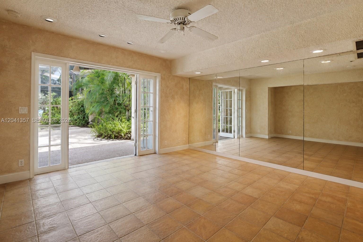 3441 Poinciana Avenue — photo 5