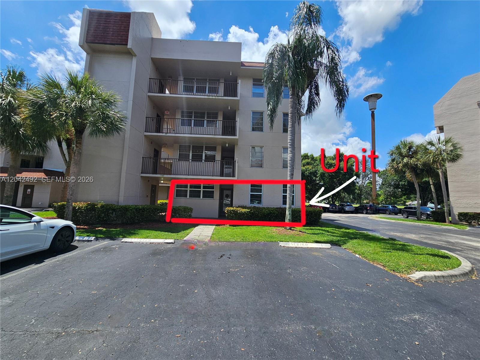 9520 Seagrape Drive 106 — photo 2