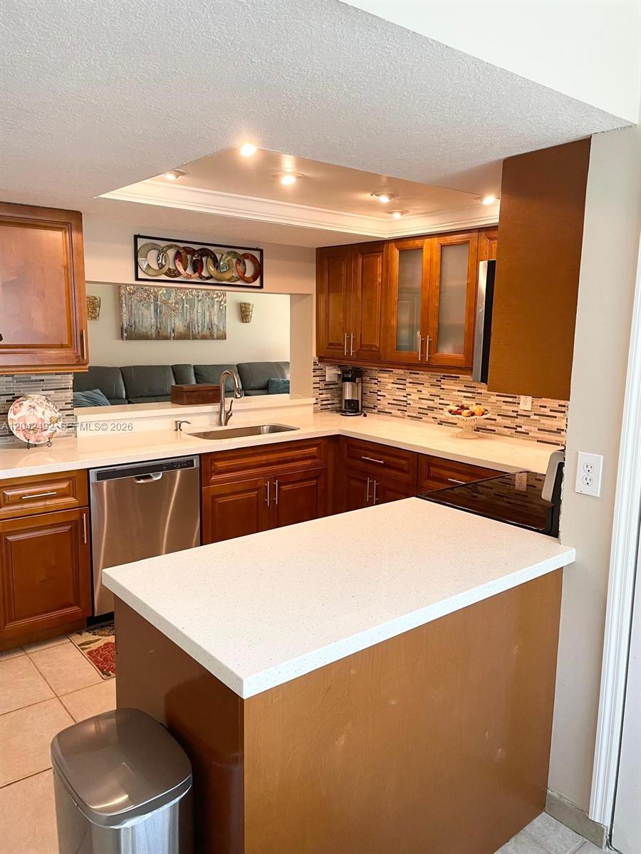9520 Seagrape Drive 106, Davie, FL 33324 photo 14