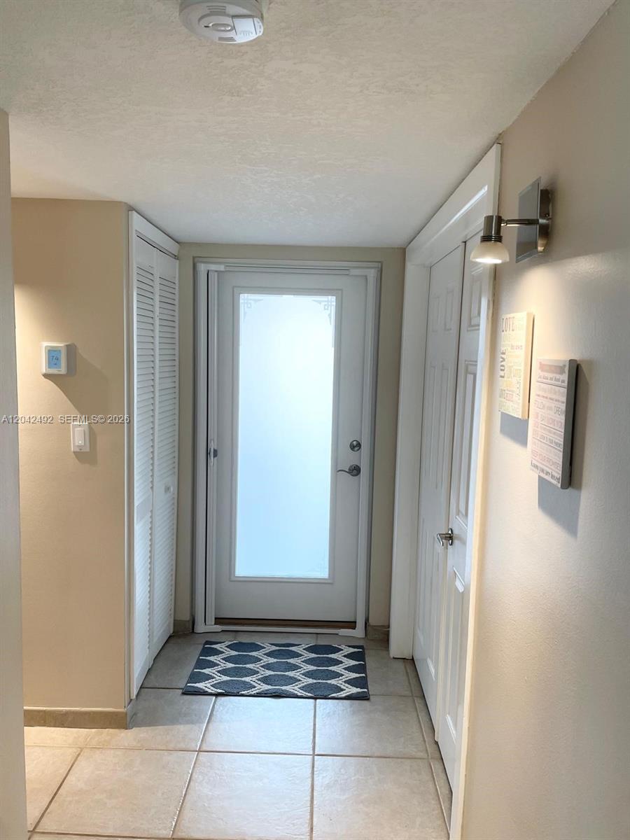 9520 Seagrape Drive 106 — photo 4