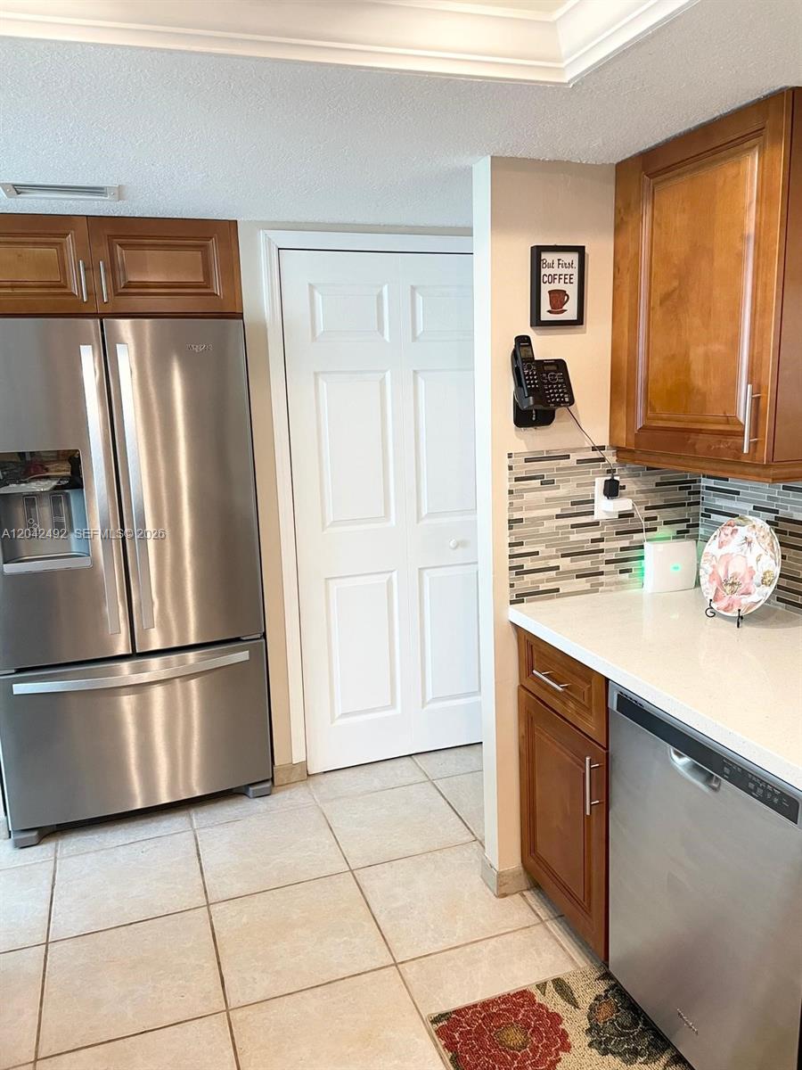 9520 Seagrape Drive 106 — photo 9