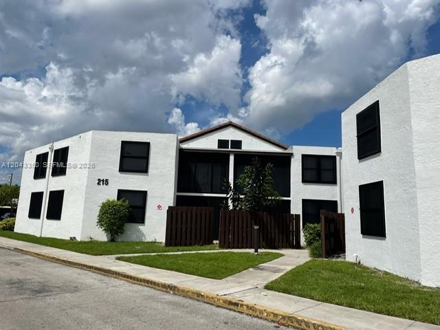 215 Lake Pointe Drive 109, Oakland Park, FL 33309, Oakland Park