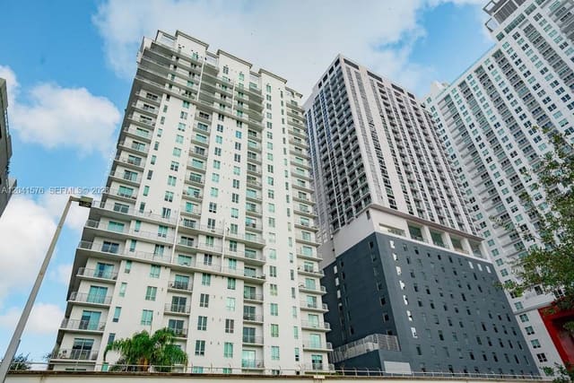 234 NE 3rd Street 1404, Miami, FL 33132
