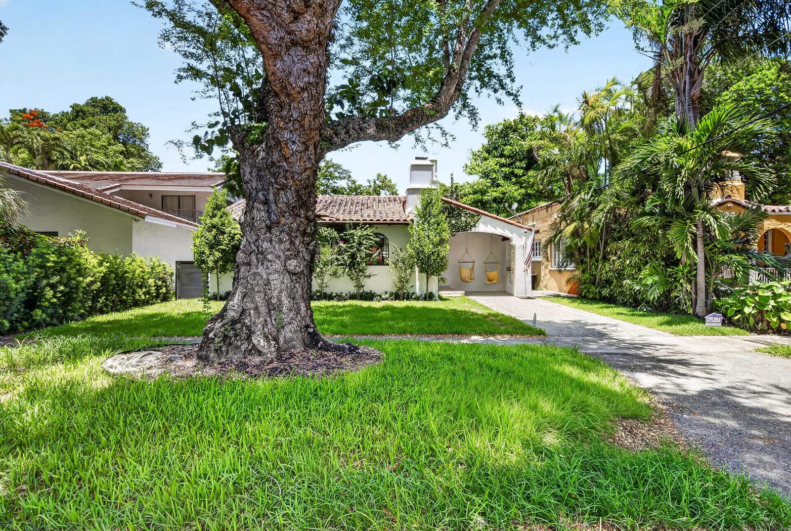 1310 Madrid Street, Coral Gables, FL 33134 photo 2