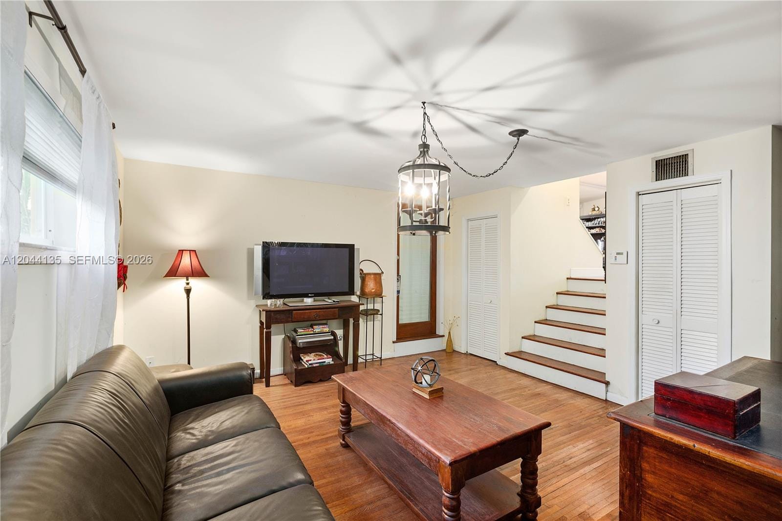 6315 Maynada Street — photo 6