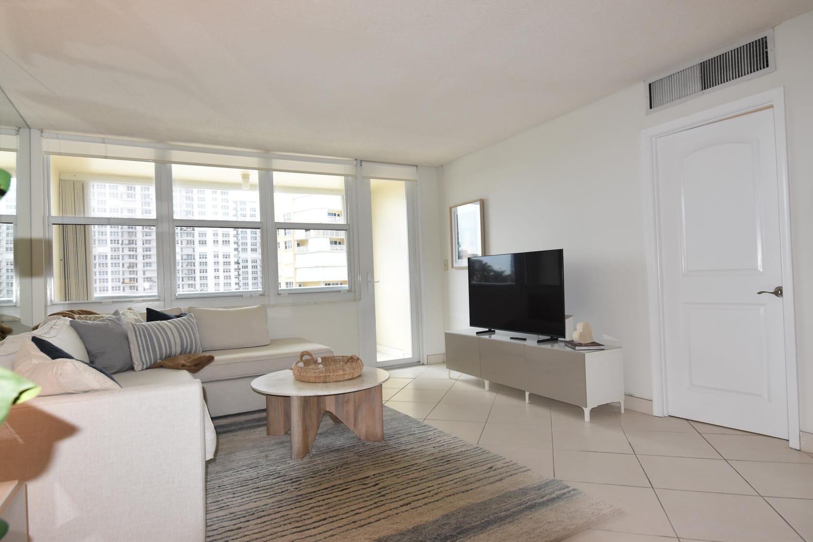 305 N Pompano Beach Boulevard 405 — photo 7