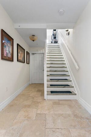 2725 NE 8th Avenue 118, Wilton Manors, FL 33334 photo 26