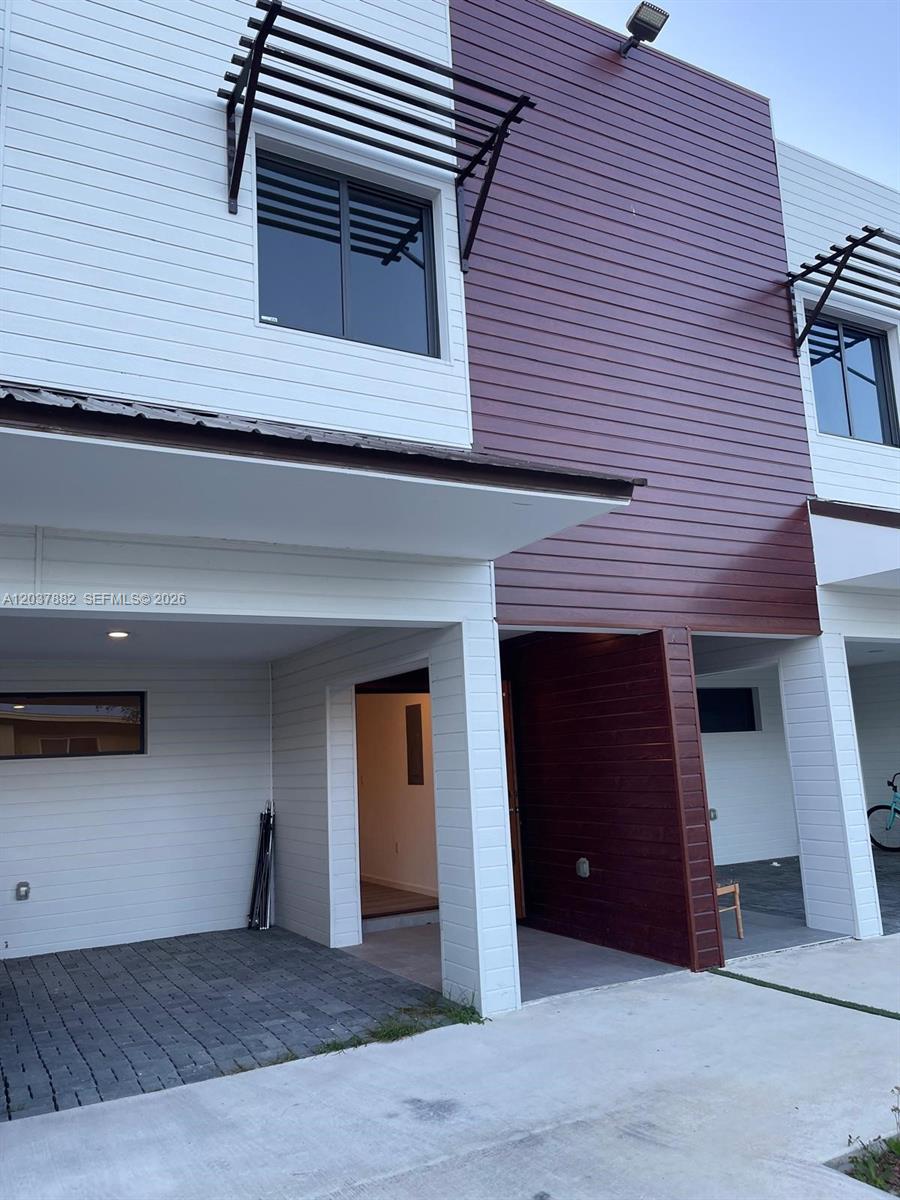 916 NW 8th Street 4, Florida City, FL 33034