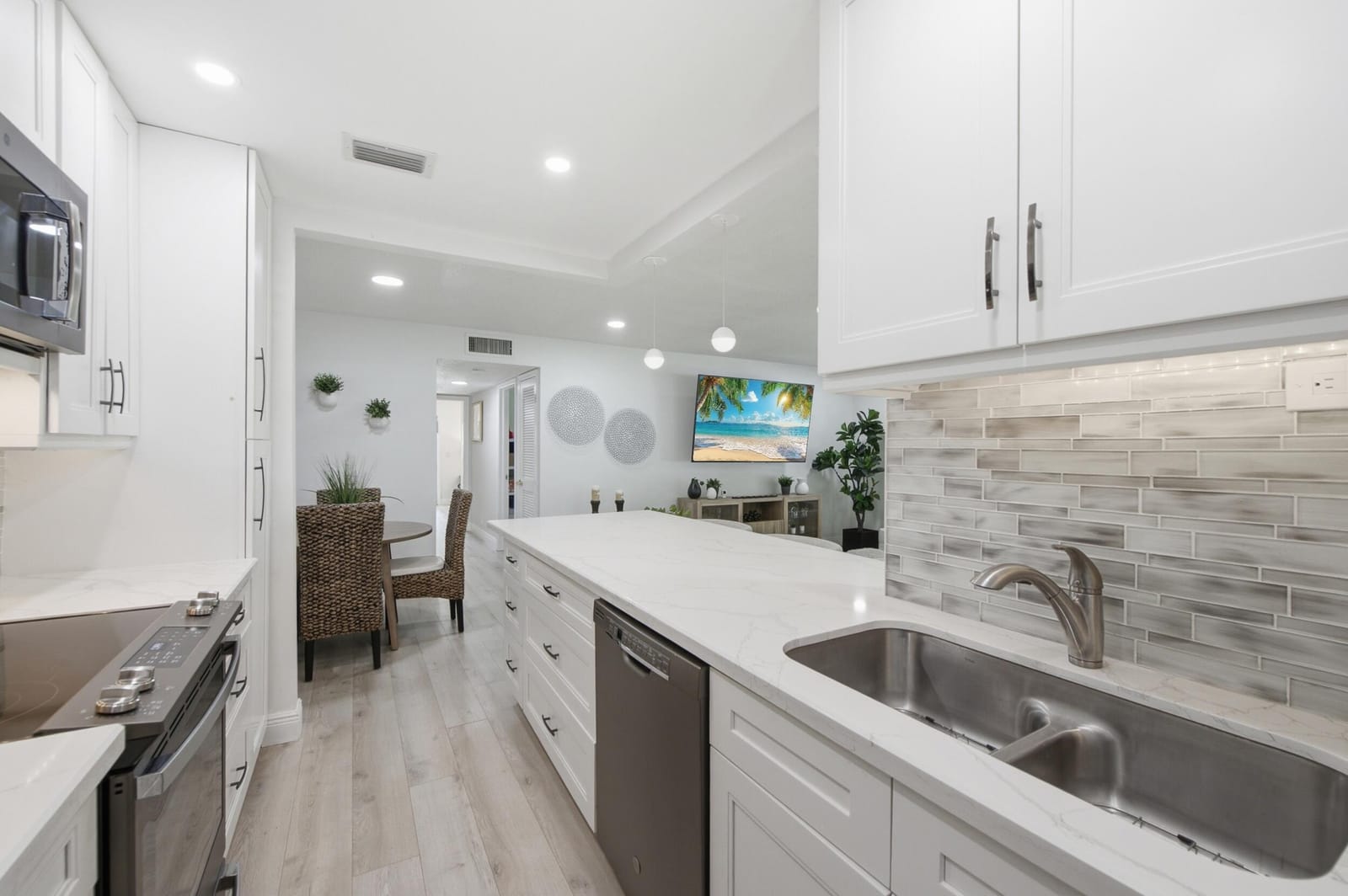 957 Circle Drive D, Delray Beach, FL 33445 photo 9