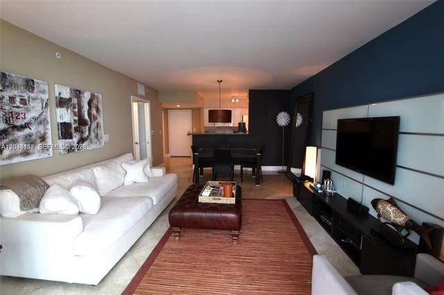 1155 Brickell Bay Drive 3107, Miami, FL 33131