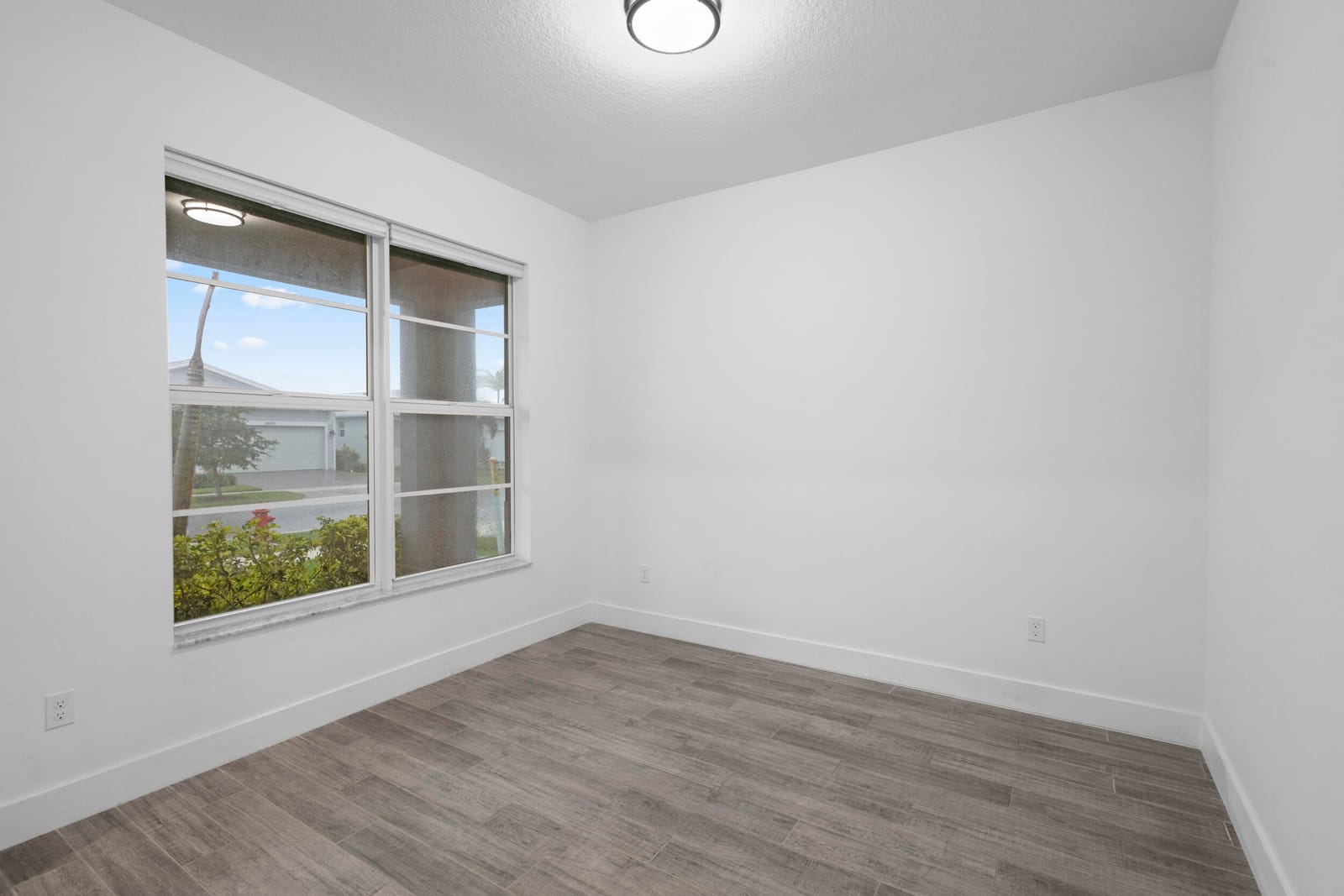 10646 SW Hensley Street — photo 11