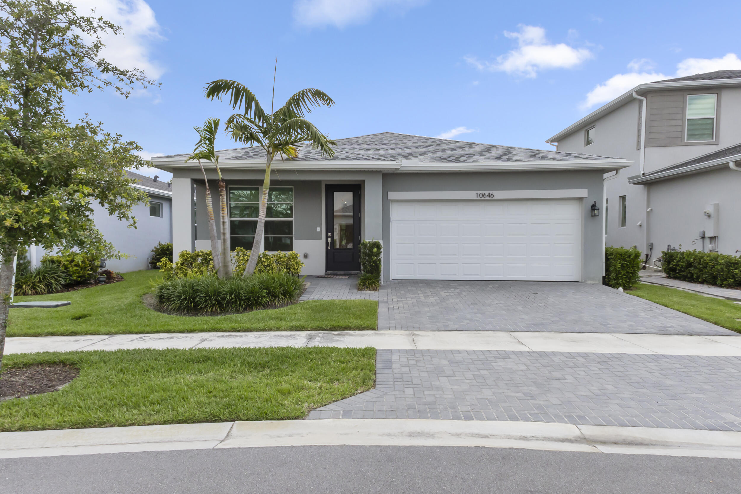 10646 SW Hensley Street, Port St. Lucie, FL 34987