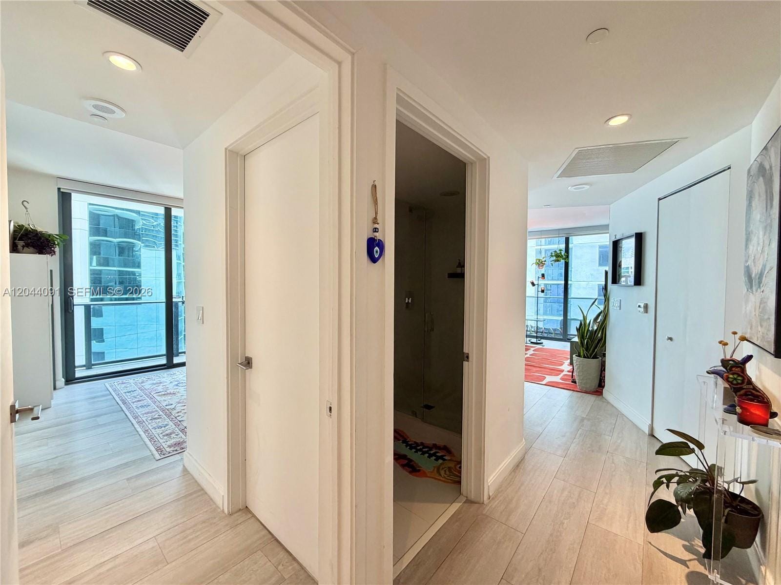 55 SW 9th Street 2208, Miami, FL 33130 photo 17