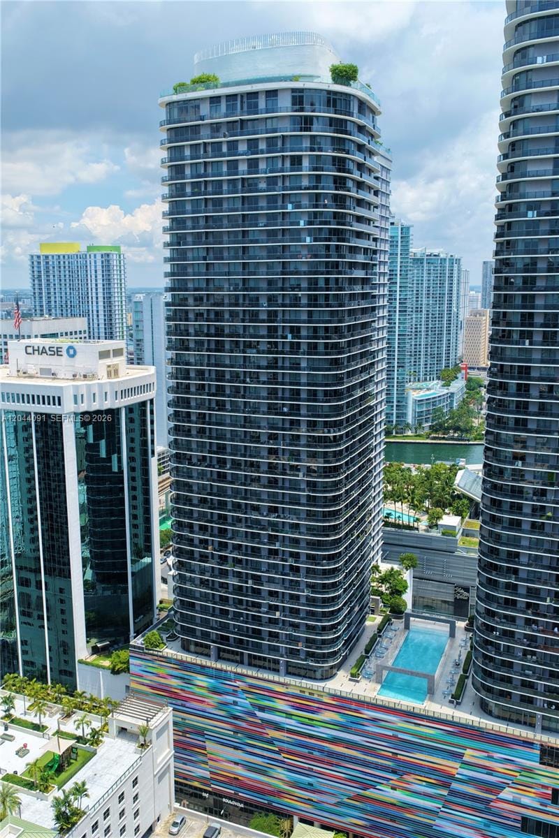 55 SW 9th Street 2208, Miami, FL 33130 photo 4