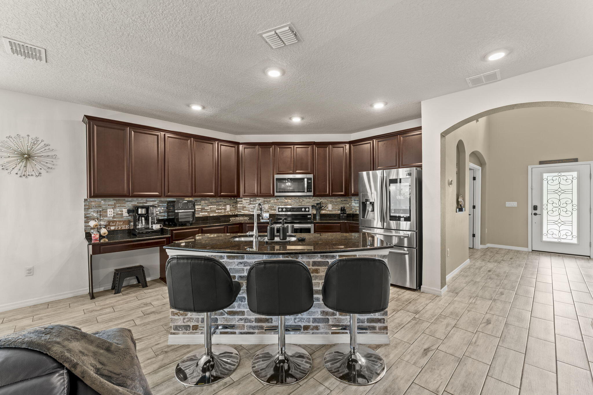 2241 SW Abalon Circle — photo 11