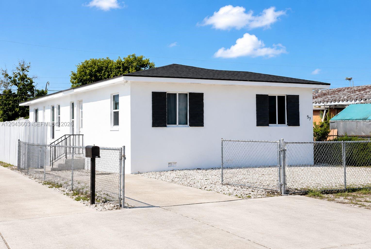 59 E 10th Street, Hialeah, FL 33010