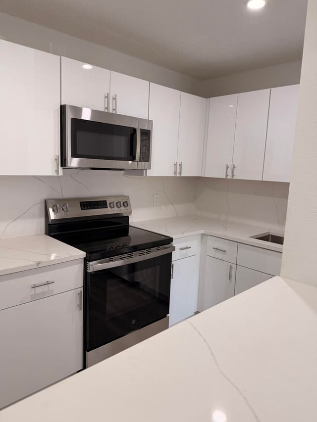 10401 SW 108th Avenue 240, Kendallwood Villas, Miami, FL