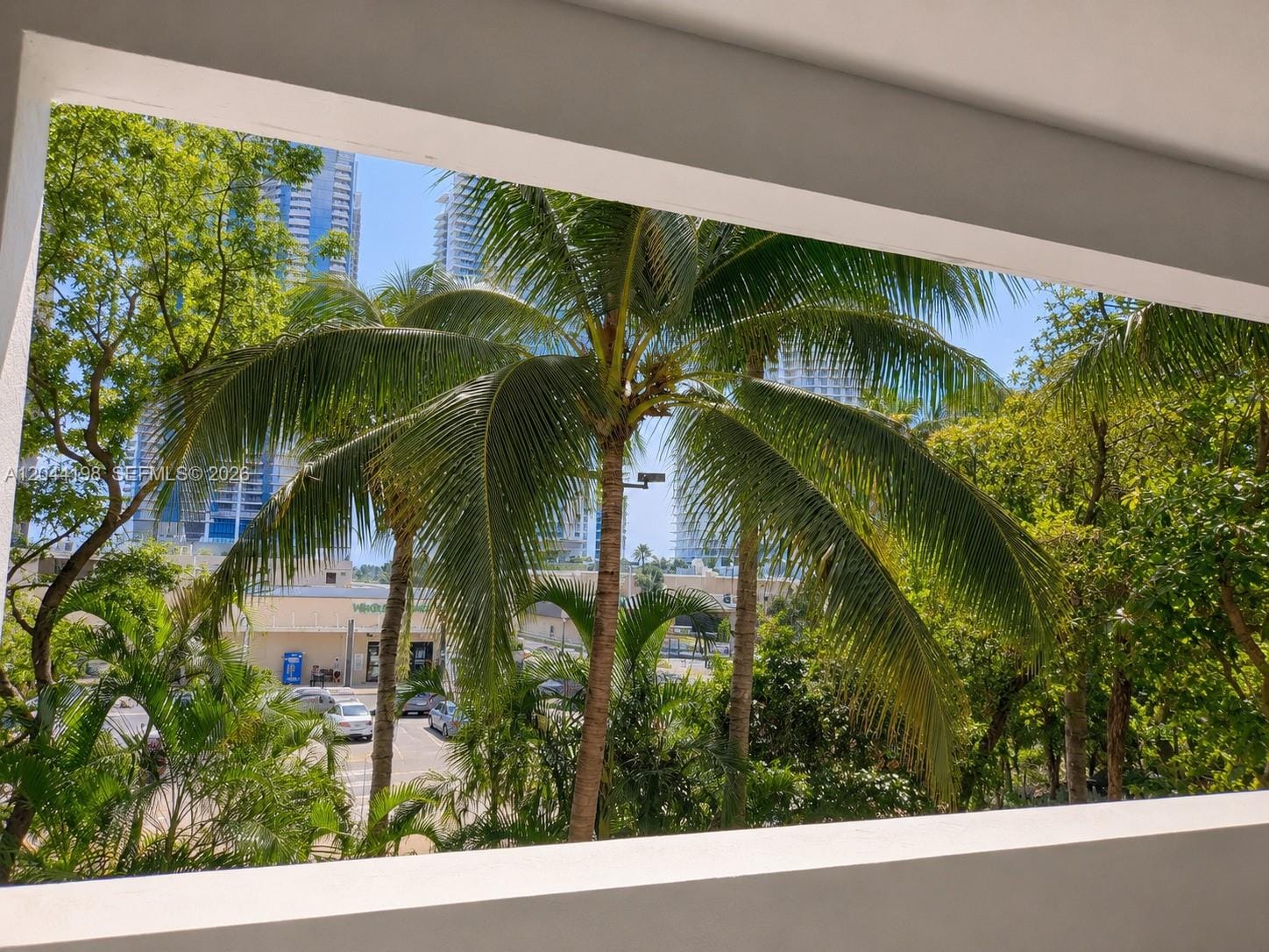 17145 N Bay Road 4307, Sunny Isles Beach, FL 33160 photo 1