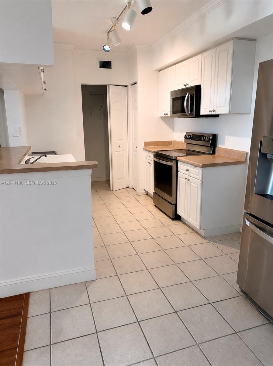 17145 N Bay Road 4307, Sunny Isles Beach, FL 33160 photo 3