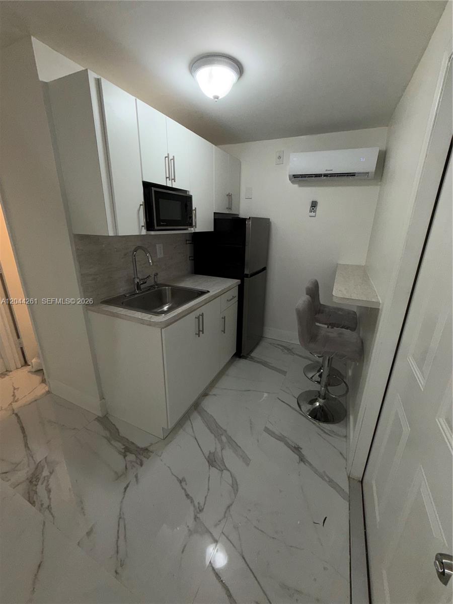 6497 W 8th Lane 6497, Hialeah, FL 33012, Hialeah