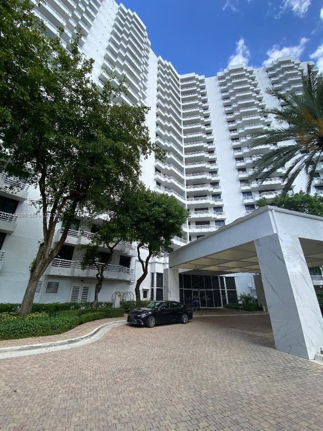 3300 NE 192nd Street 612, Parc Central Aventura Eas, Aventura, FL