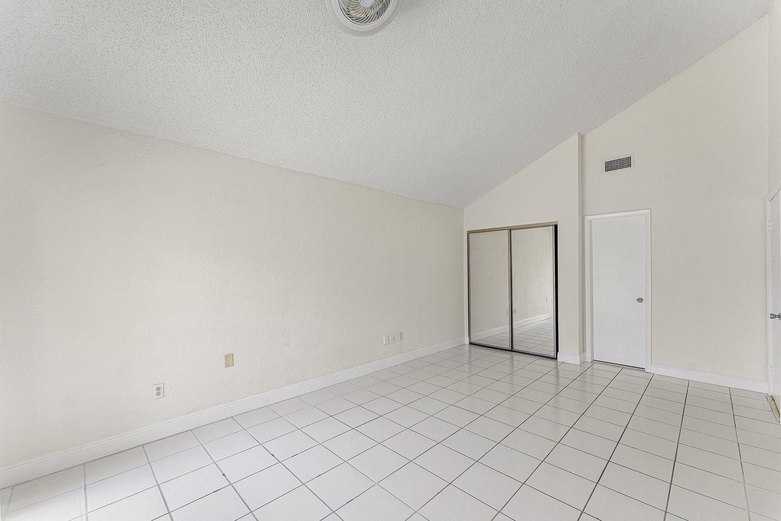 7627 Sierra Drive W, Boca Raton, FL 33433 photo 15
