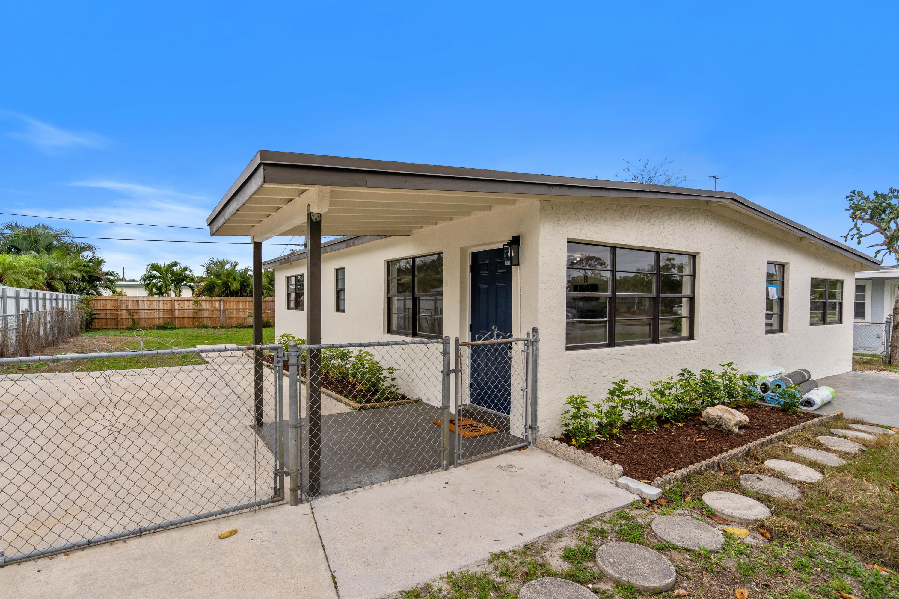 2415 Lewis Road, West Palm Beach, FL 33415, West Palm Beach