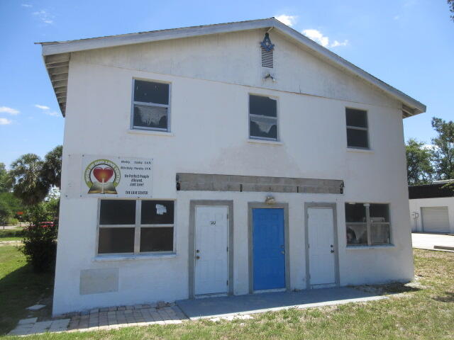 1203 1st Street E, Bradenton, FL