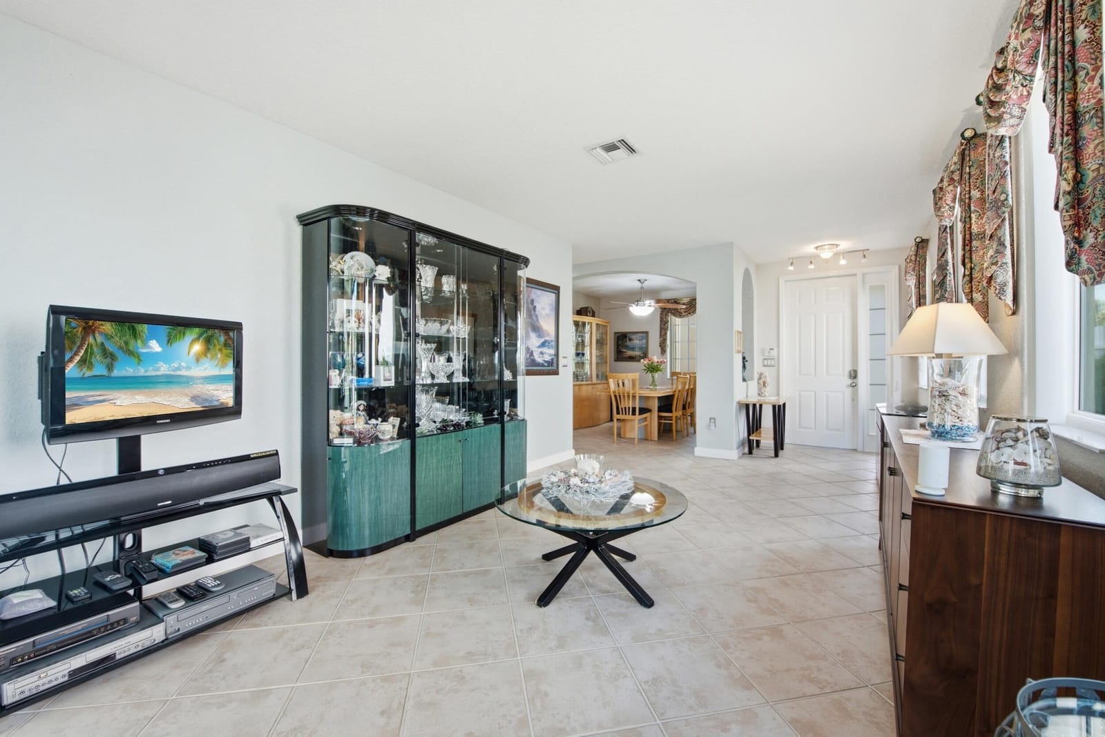 9807 NW 20th Street — photo 5