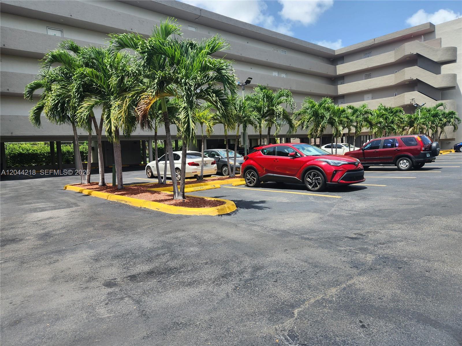 802 NW 87th Avenue 312, Miami, FL 33172, Miami