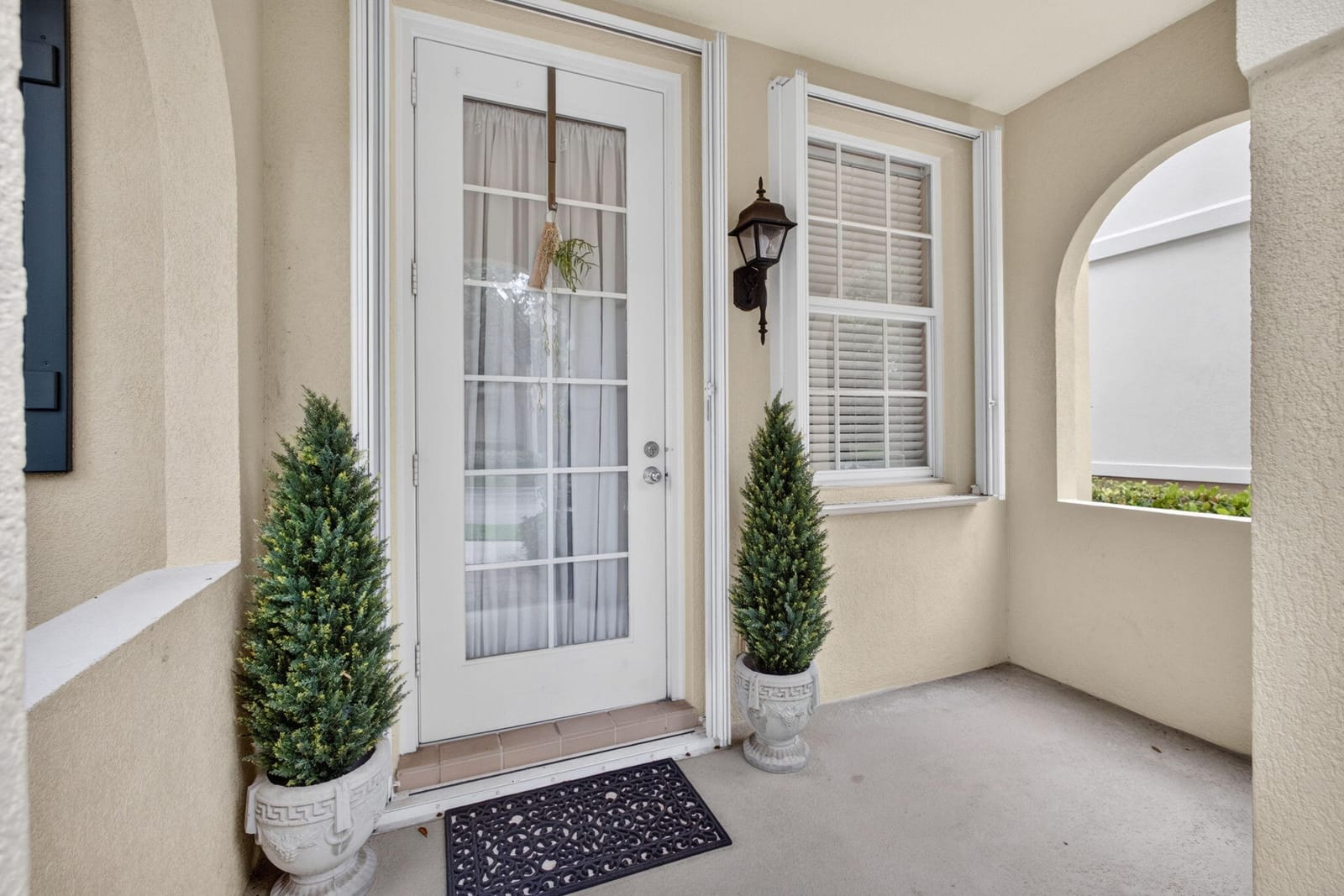 213 Barcelona Drive — photo 6