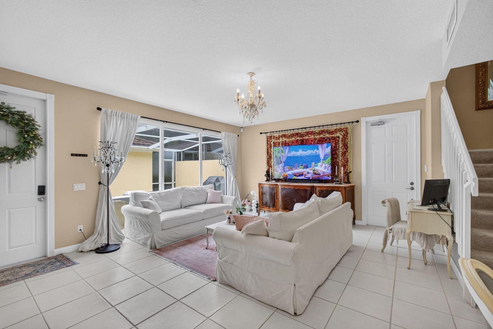 213 Barcelona Drive — photo 10