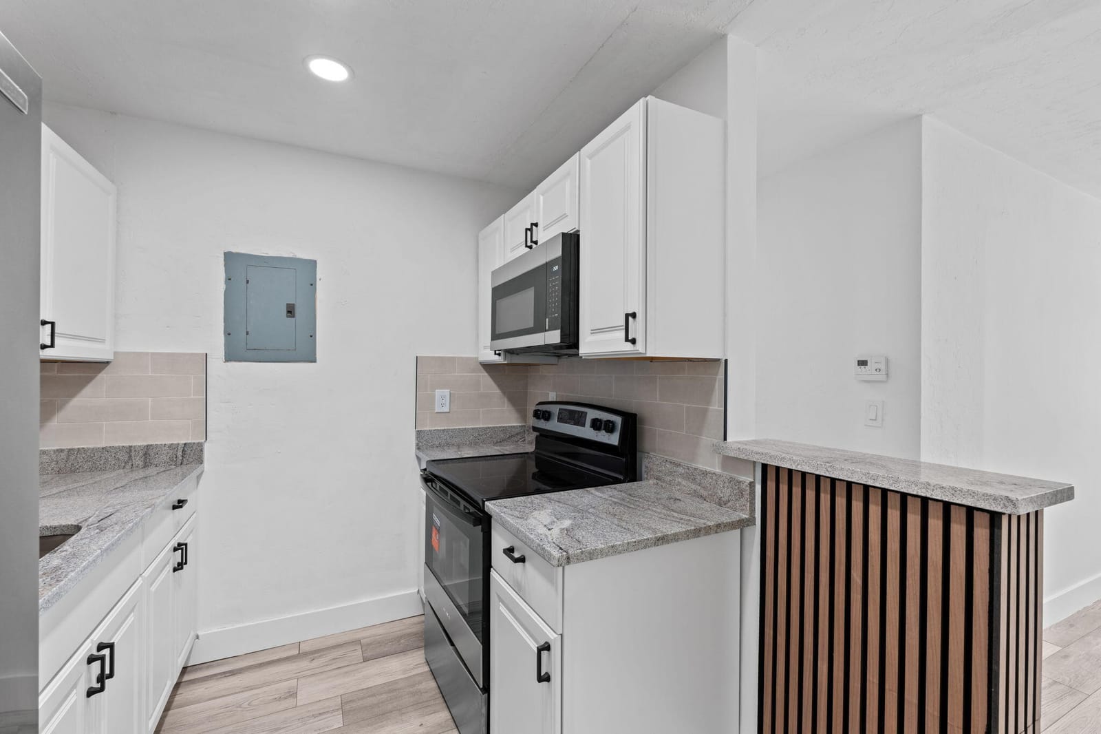 2029 Ardmore Road — photo 11