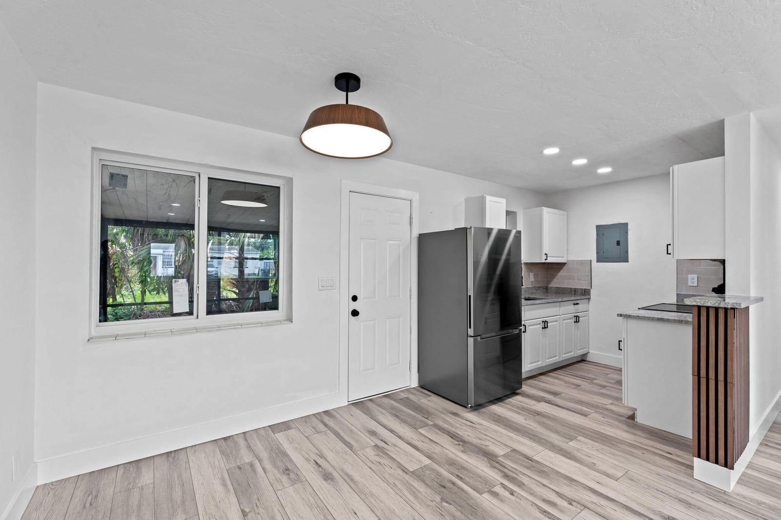 2029 Ardmore Road — photo 8