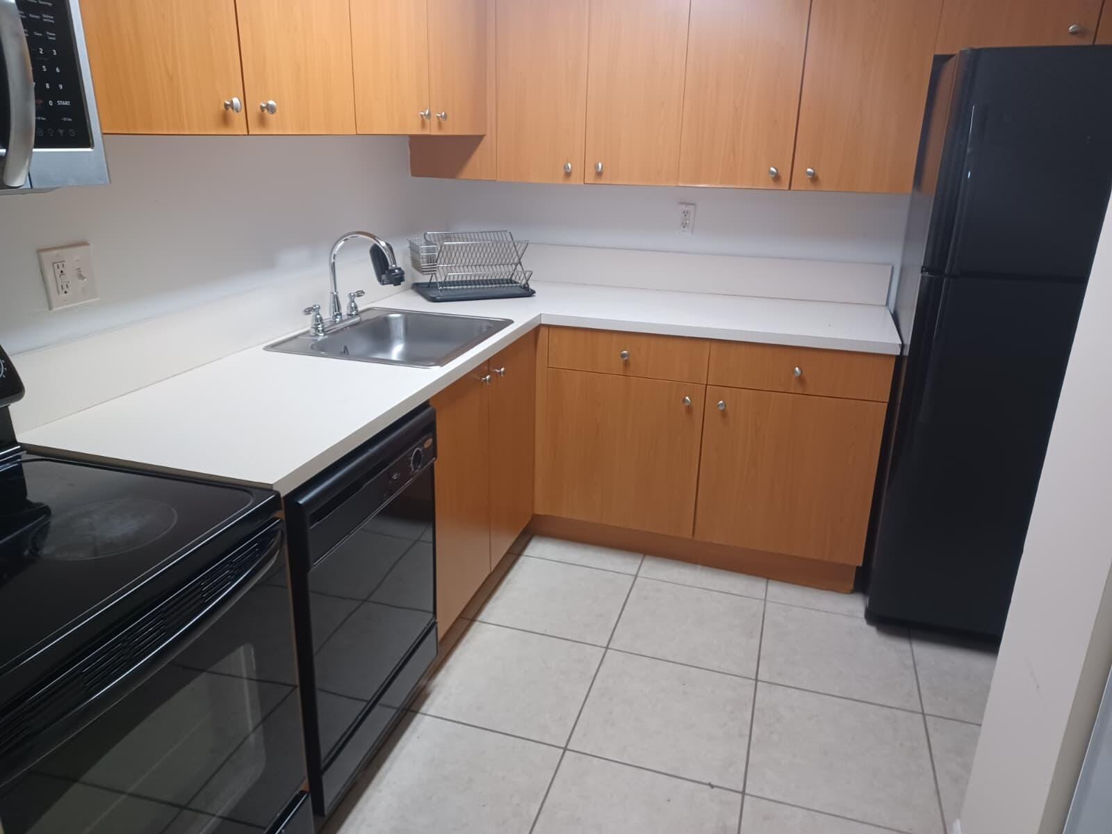 407 Executive Center Drive 203, West Palm Beach, FL 33401 photo 4