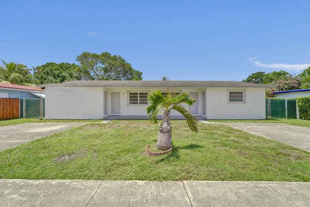5830 Garfield Street, Hollywood Beach Heights, Hollywood, FL