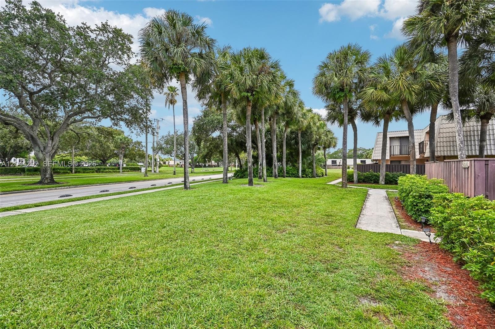 5016 50th Way, West Palm Beach, FL 33409 photo 6