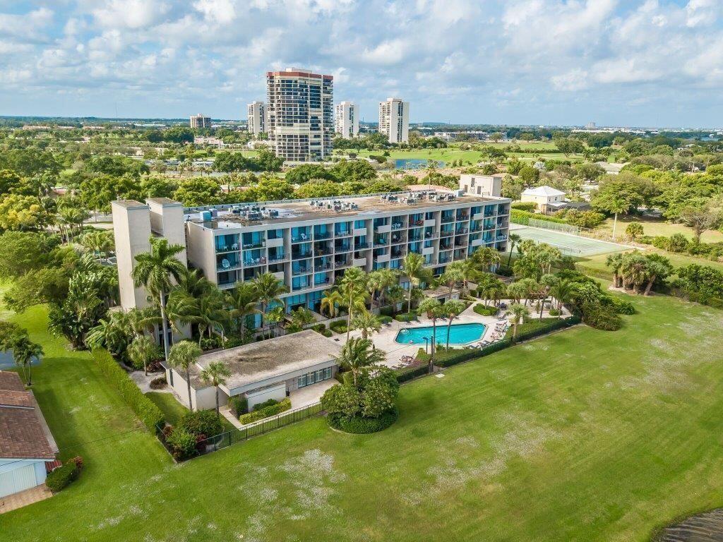1830 Embassy Drive 613, West Palm Beach, FL 33401, West Palm Beach