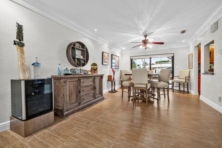 2409 SW 27th Avenue — photo 11