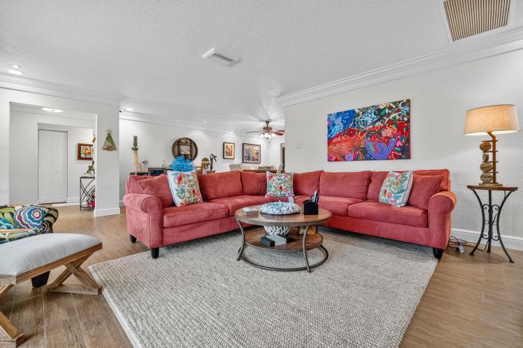 2409 SW 27th Avenue — photo 10