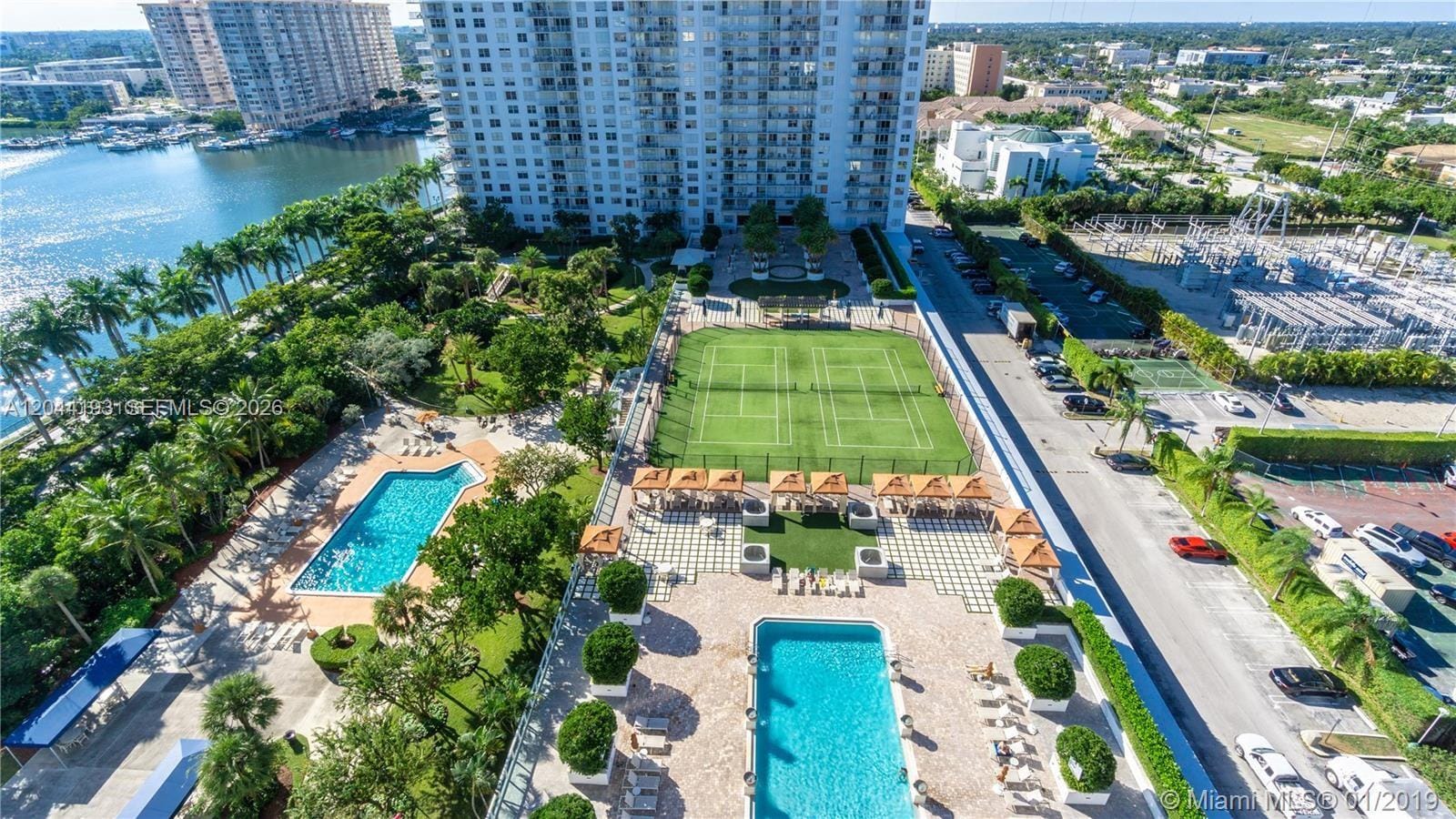 2801 NE 183rd Street 709W, Aventura, FL 33160 photo 2