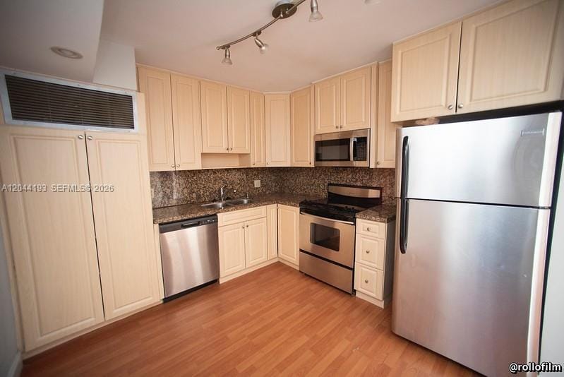 2801 NE 183rd Street 709W, Aventura, FL 33160 photo 13