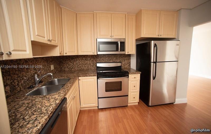 2801 NE 183rd Street 709W, Aventura, FL 33160 photo 15