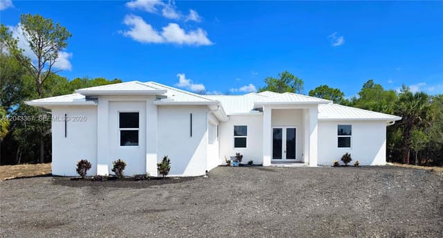 133 Hunting Club Avenue, Montura Ranch, Clewiston, FL
