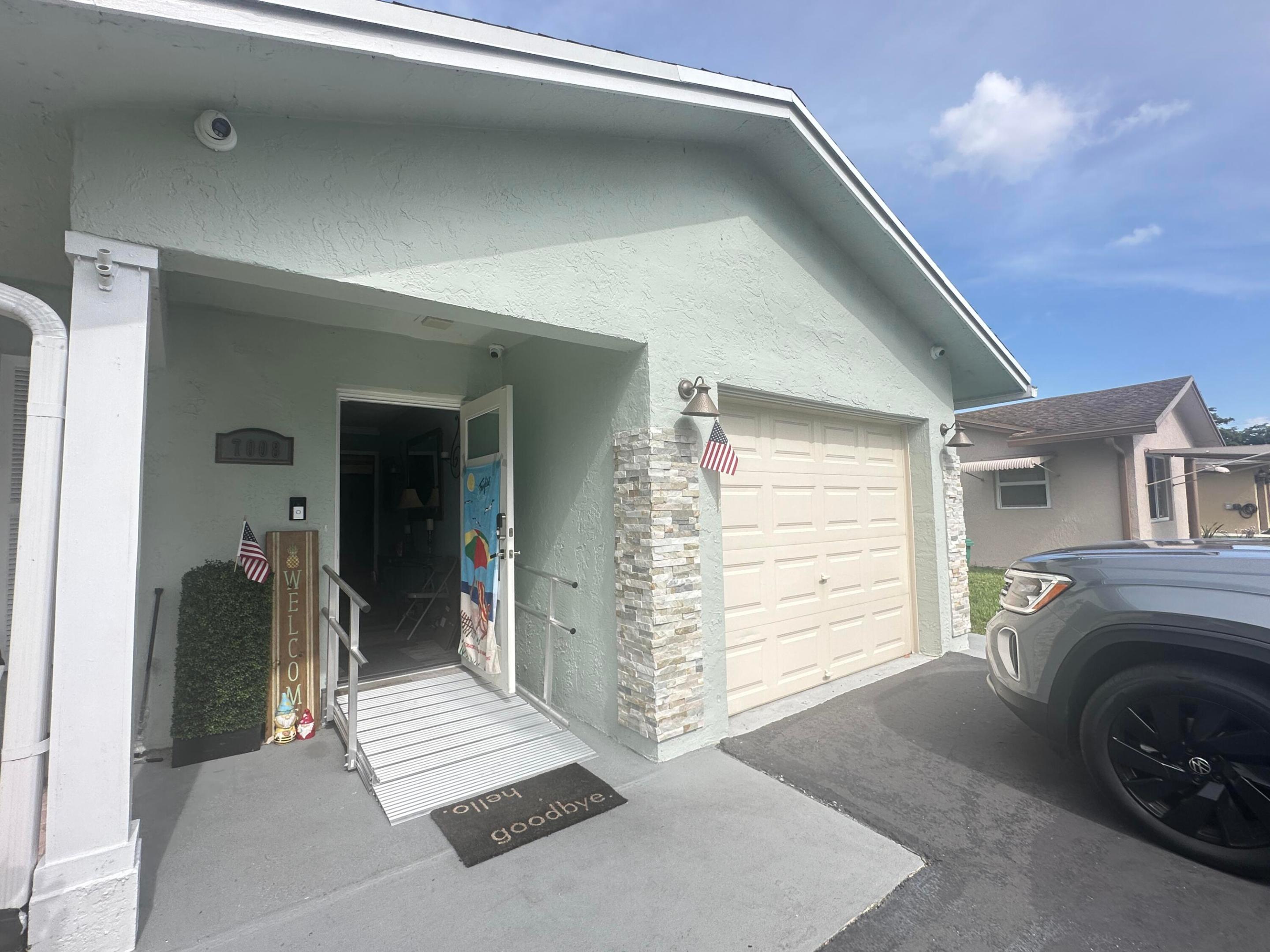 7008 NW 99th Avenue, Tamarac, FL 33321, Tamarac