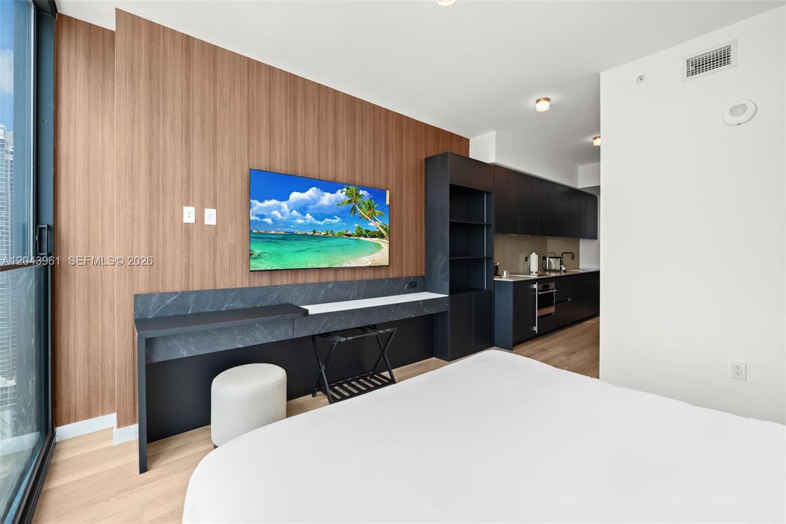 20 NE 11th Street 4003B, Miami, FL 33132 photo 18