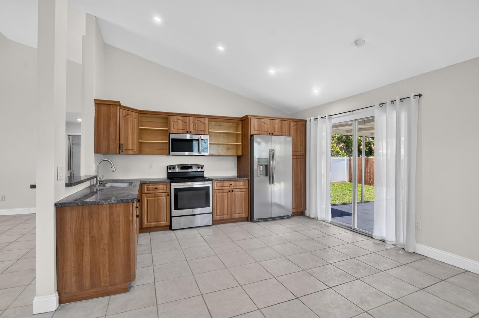 23172 Bentley Place — photo 8