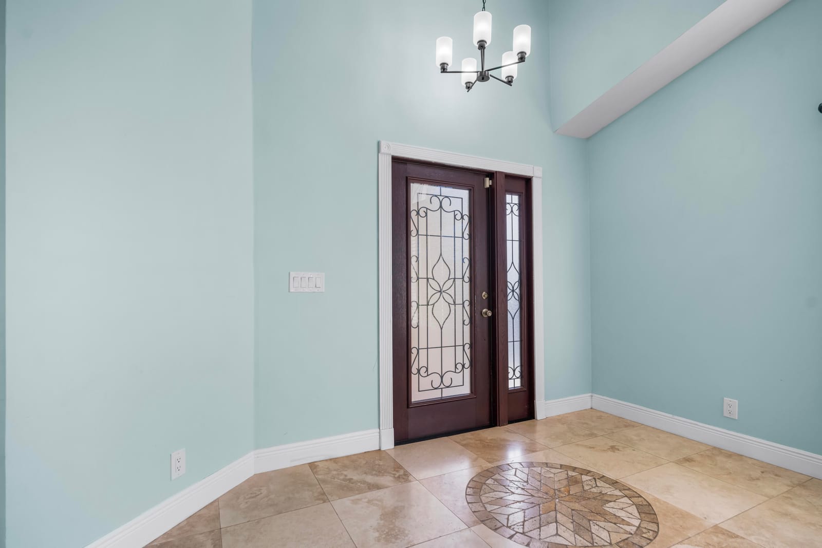 6118 Pompano Street — photo 6