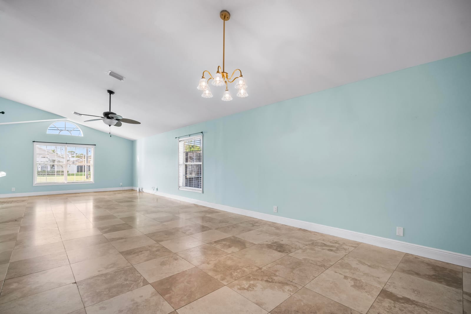 6118 Pompano Street — photo 8