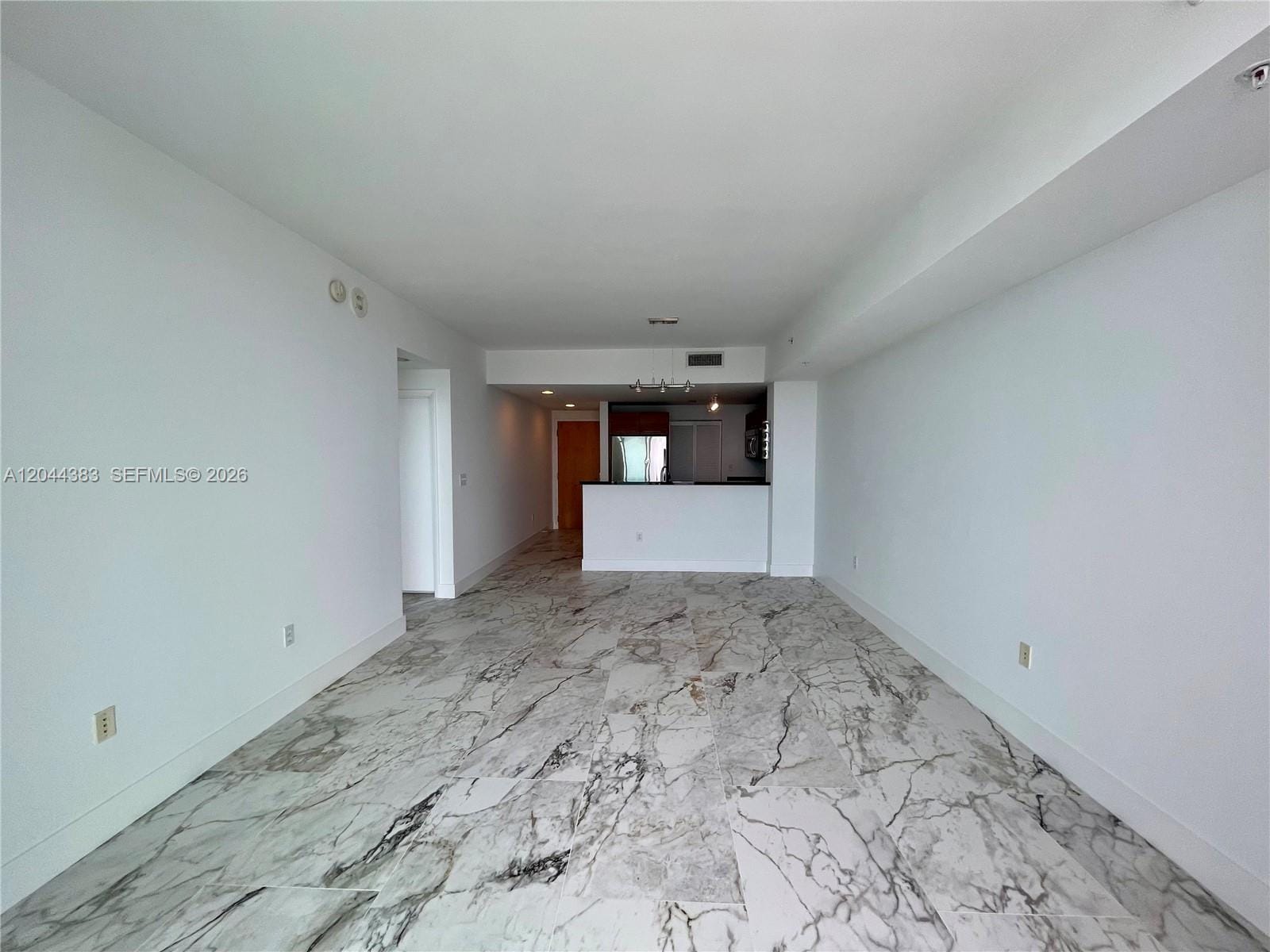 253 NE 2nd Street 2409 — photo 11